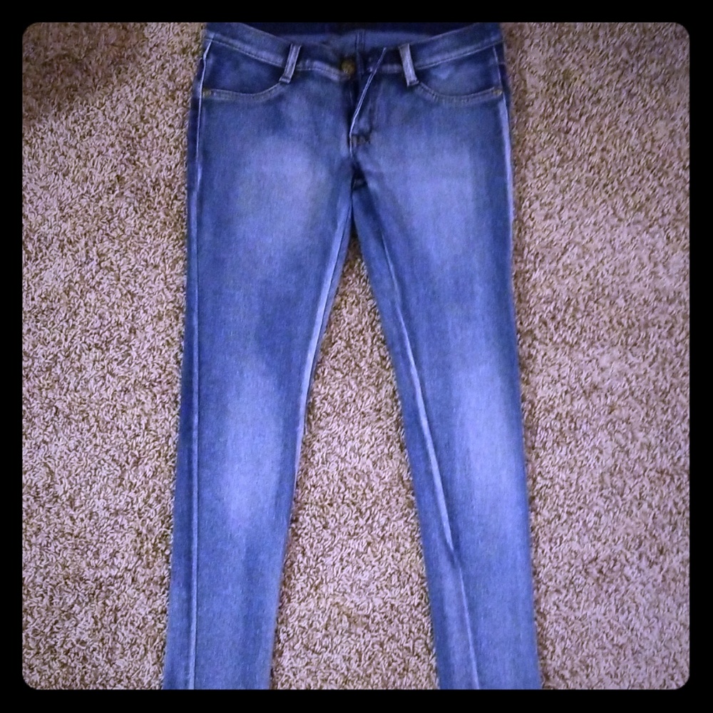 Jeans - very stretchy
